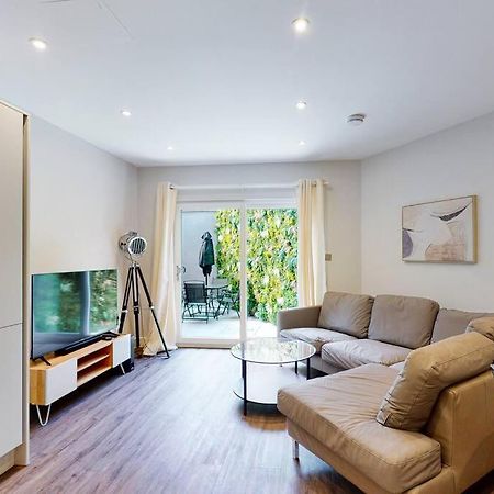 Elegant 2Bed Flat 10Min To Wimbledon Tennis Courts Londra Exterior foto